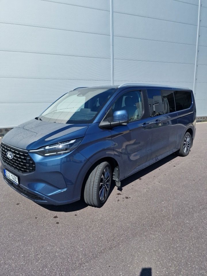 Ford Custom Tourneo Plug-in hybrid (8 mist)
